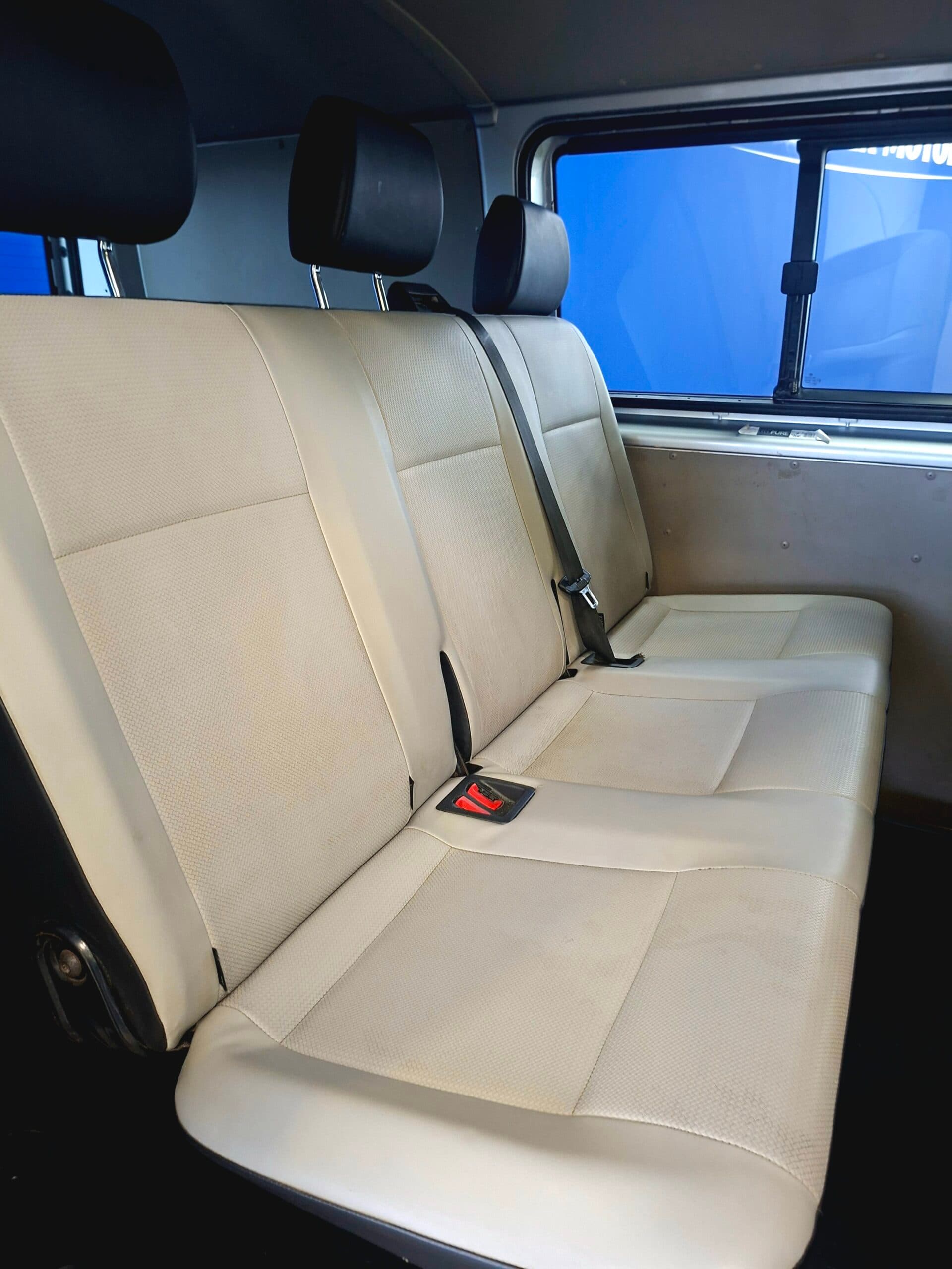 2016 Volkswagen Crew Bus