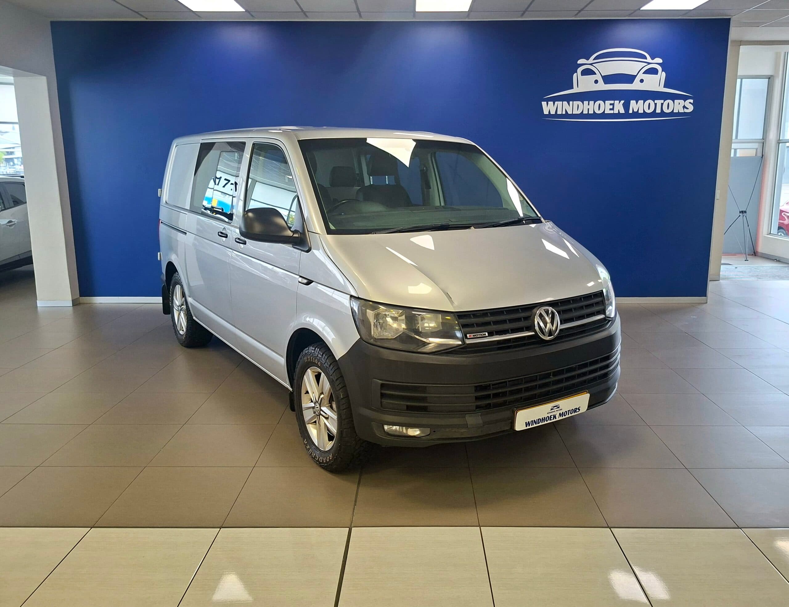 2016 Volkswagen Crew Bus